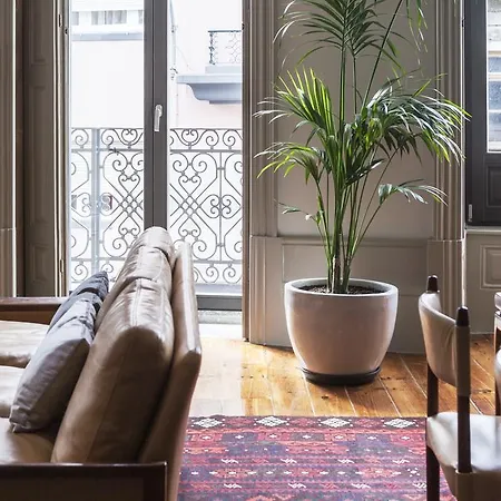 Cdc Lapa By Casa Do Conto Oporto